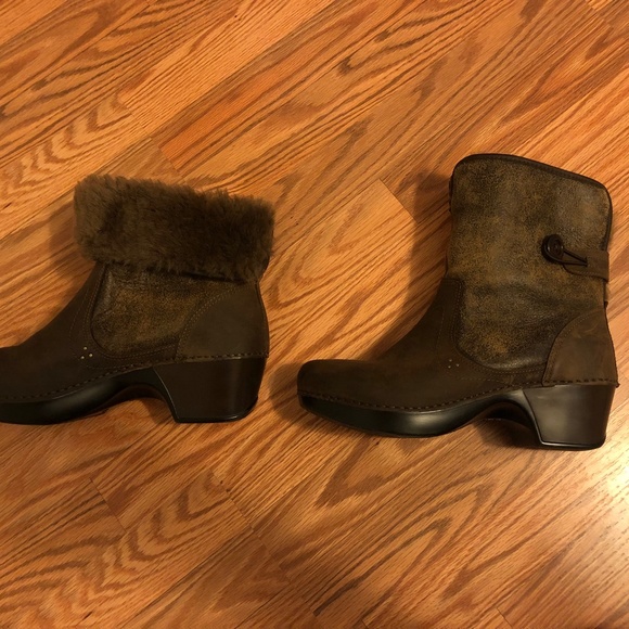 Dansko Boots - Picture 1 of 1